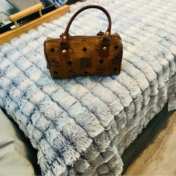 MCM Cognac Leather Satchel with Gold Accents - Picture 9 of 9